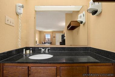 Hotel Baymont By Wyndham 2*